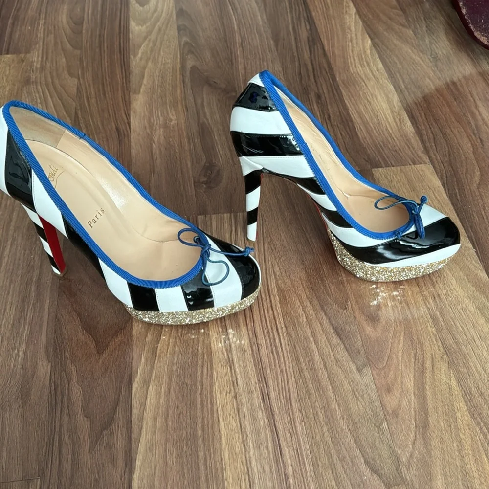 Christian Louboutin vintage high heel shoes - Picture 2 of 3